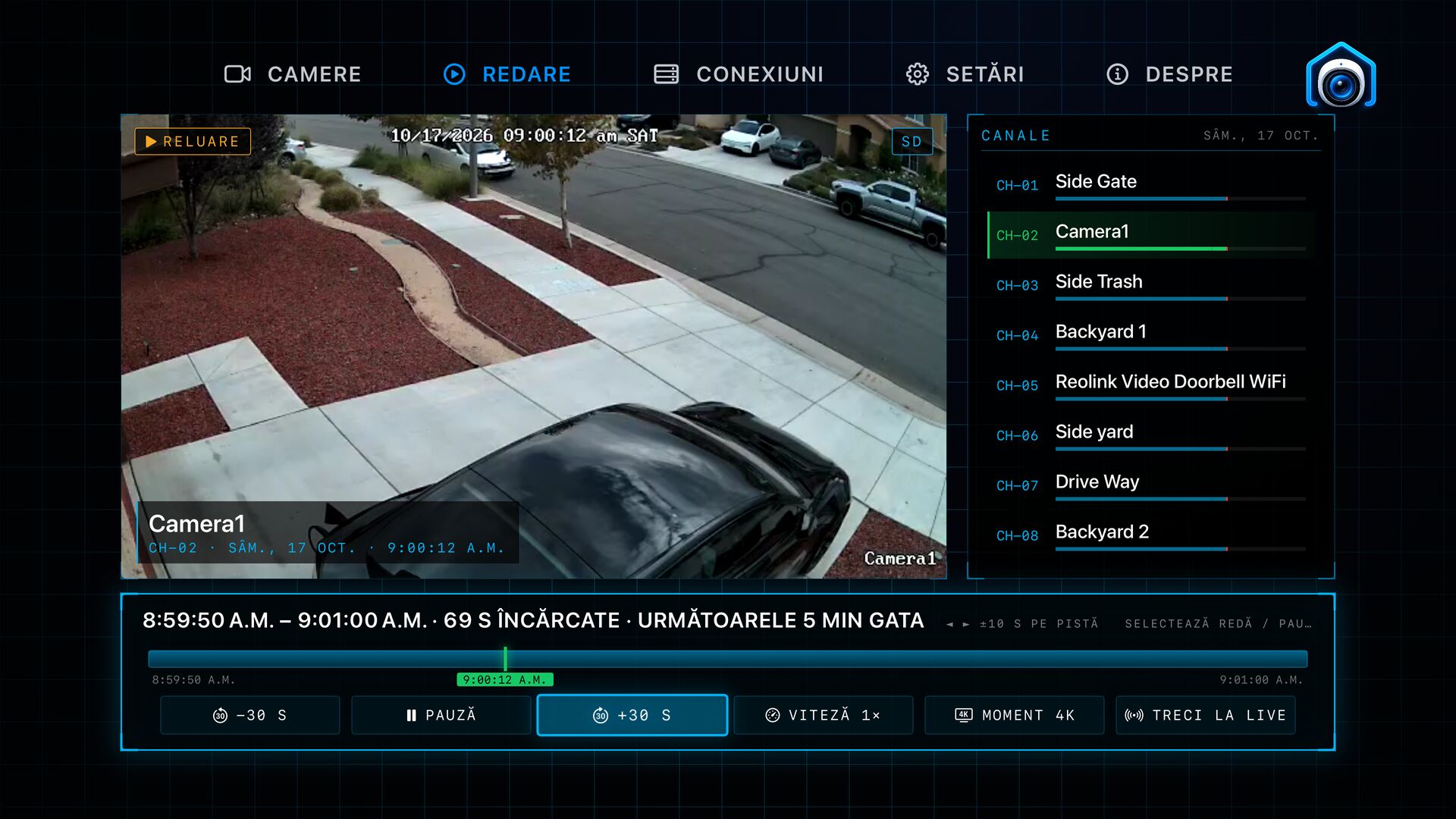 Înregistrare video redată în fila Redare, cu cronologia și comenzile dedesubt: 30 de secunde înapoi și înainte, pauză, viteză, moment 4K și Accesați Live.